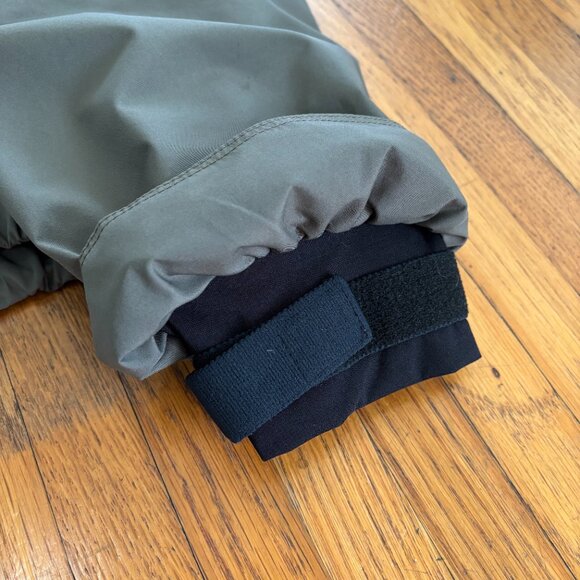 Simms Gore-Tex Fishing Outdoor Jacket - Picture 5 of 16